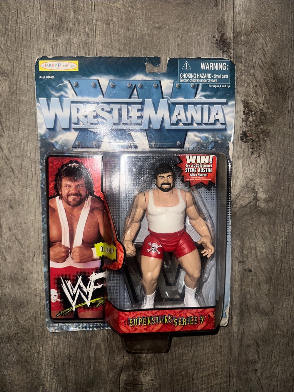 WrestleMania WWF Superstar Action Figure - Red & White Gear